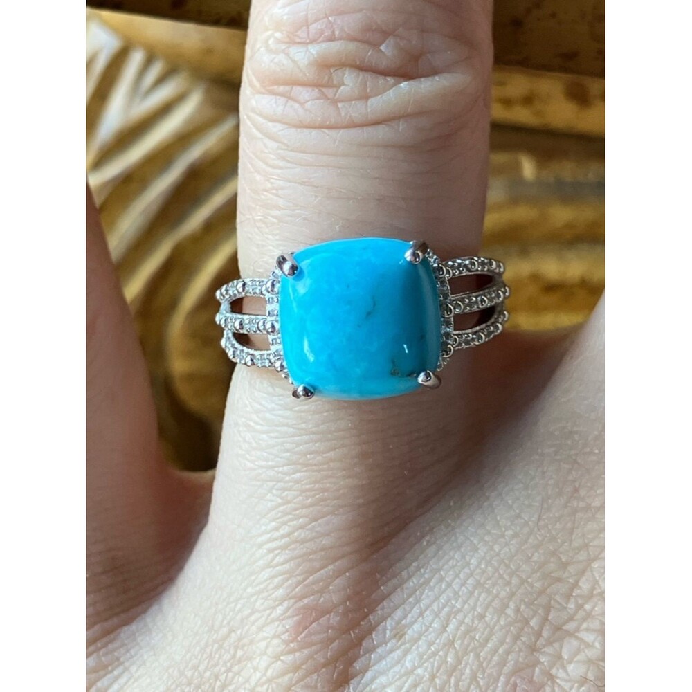 Kingman Turquoise Sterling Silver Ring Size 6